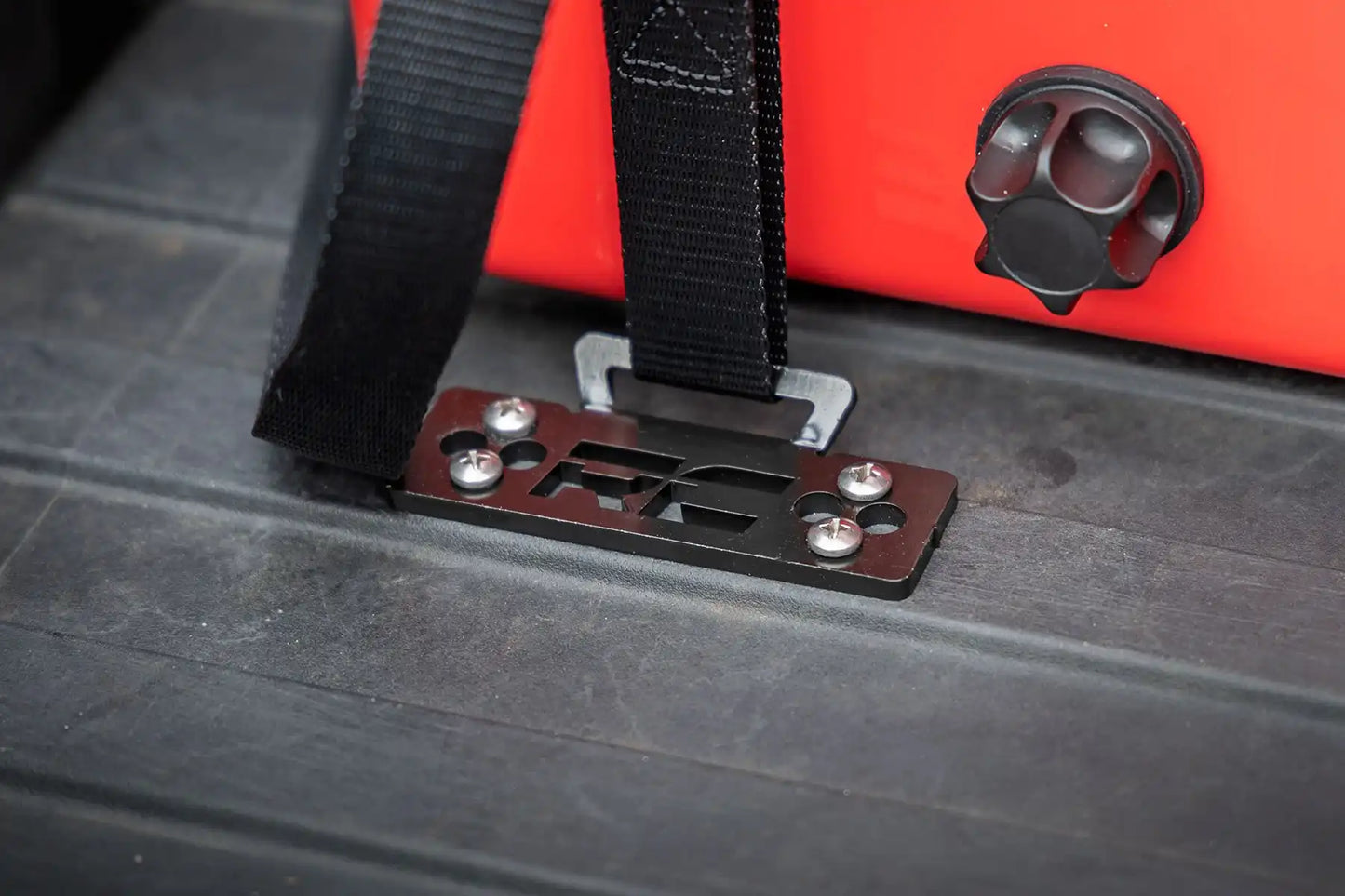 Cooler tie-down strap kit *Free Shipping*