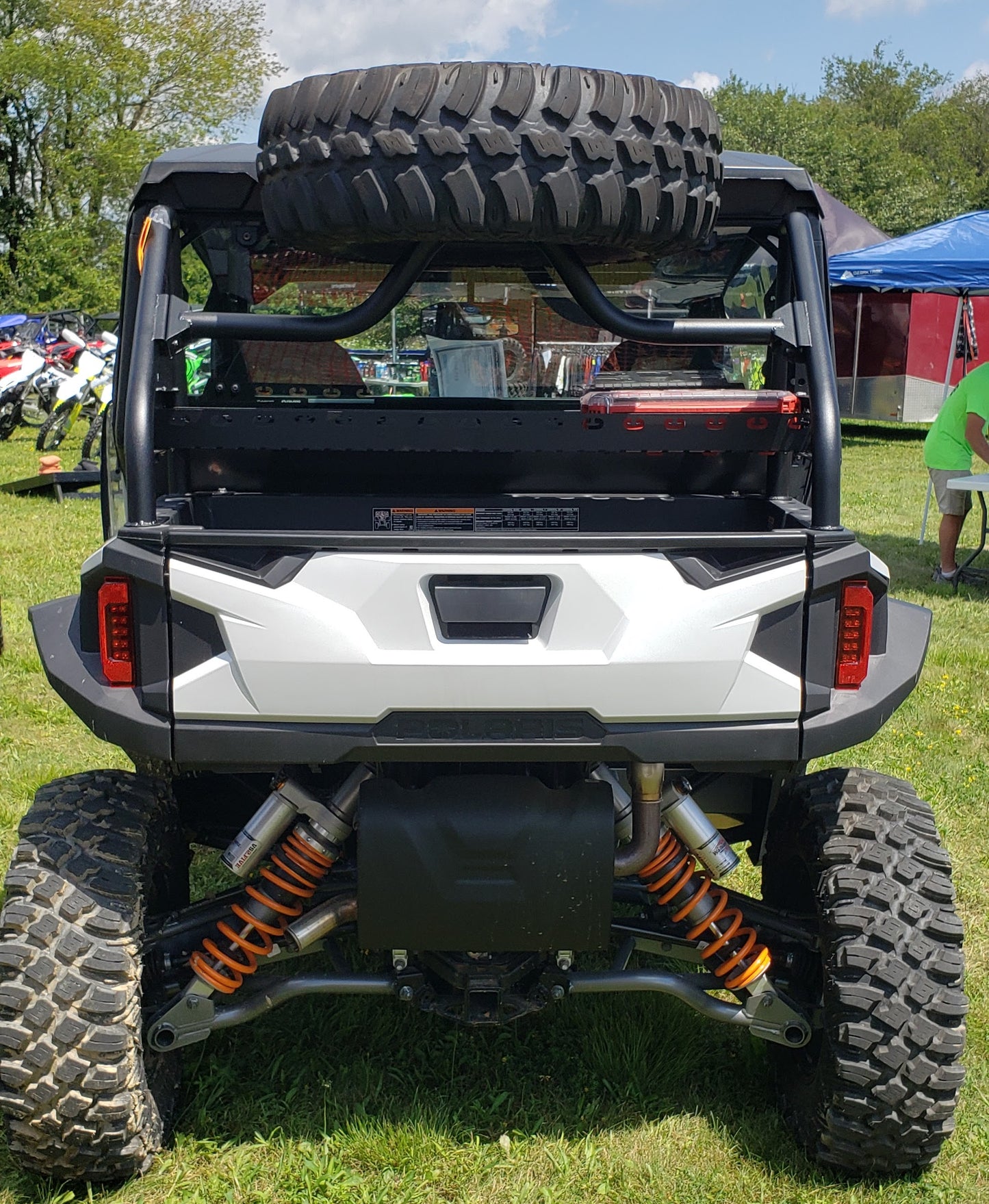 Polaris General Tire rack