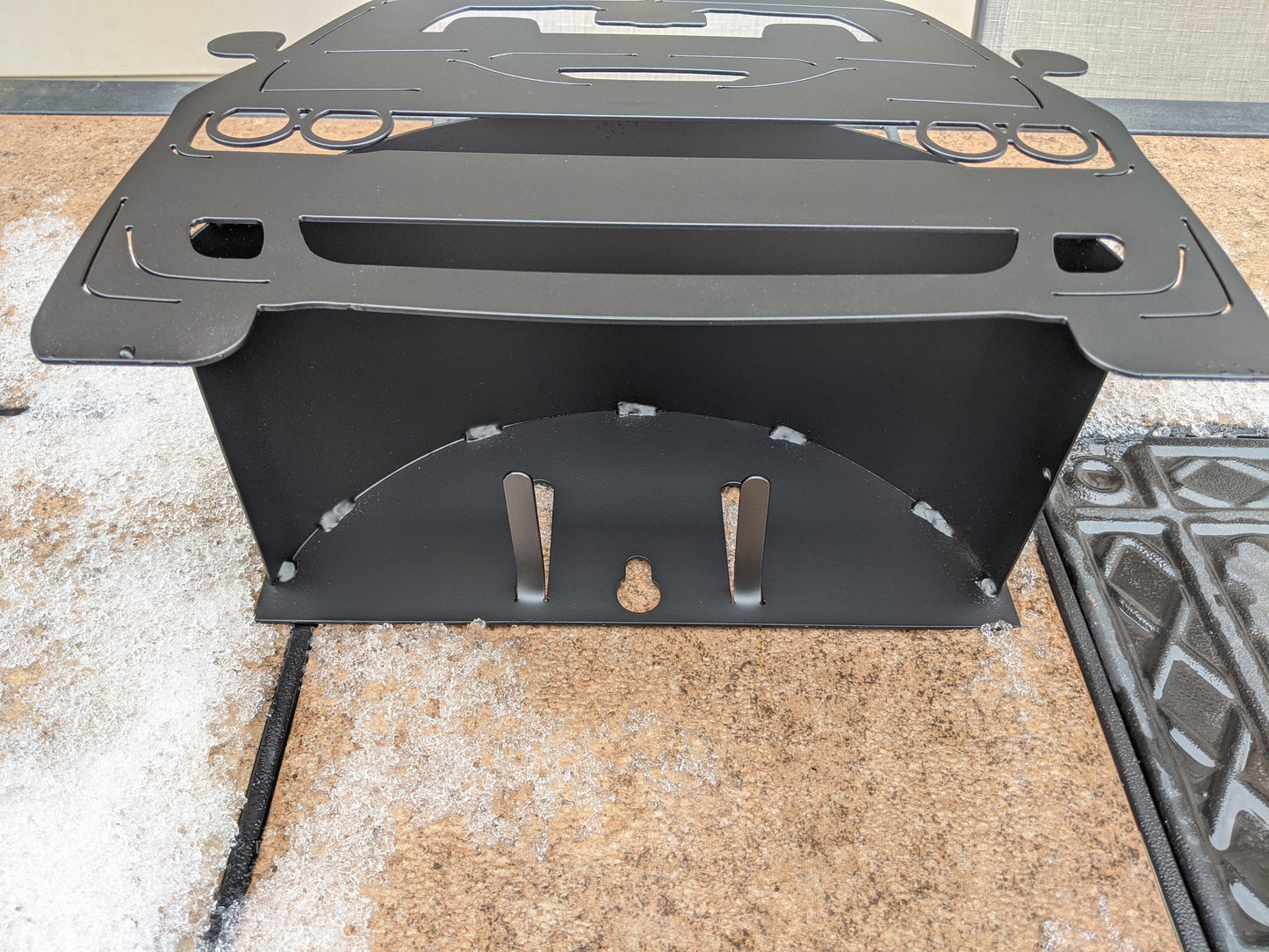 Dodge Challenger airline/hose rack